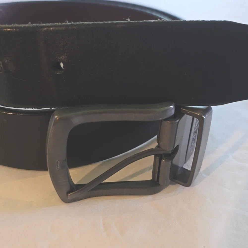 Relic Mens Reversible Premium leather Black/ Brown gun metal preppy belt Sz.M/L